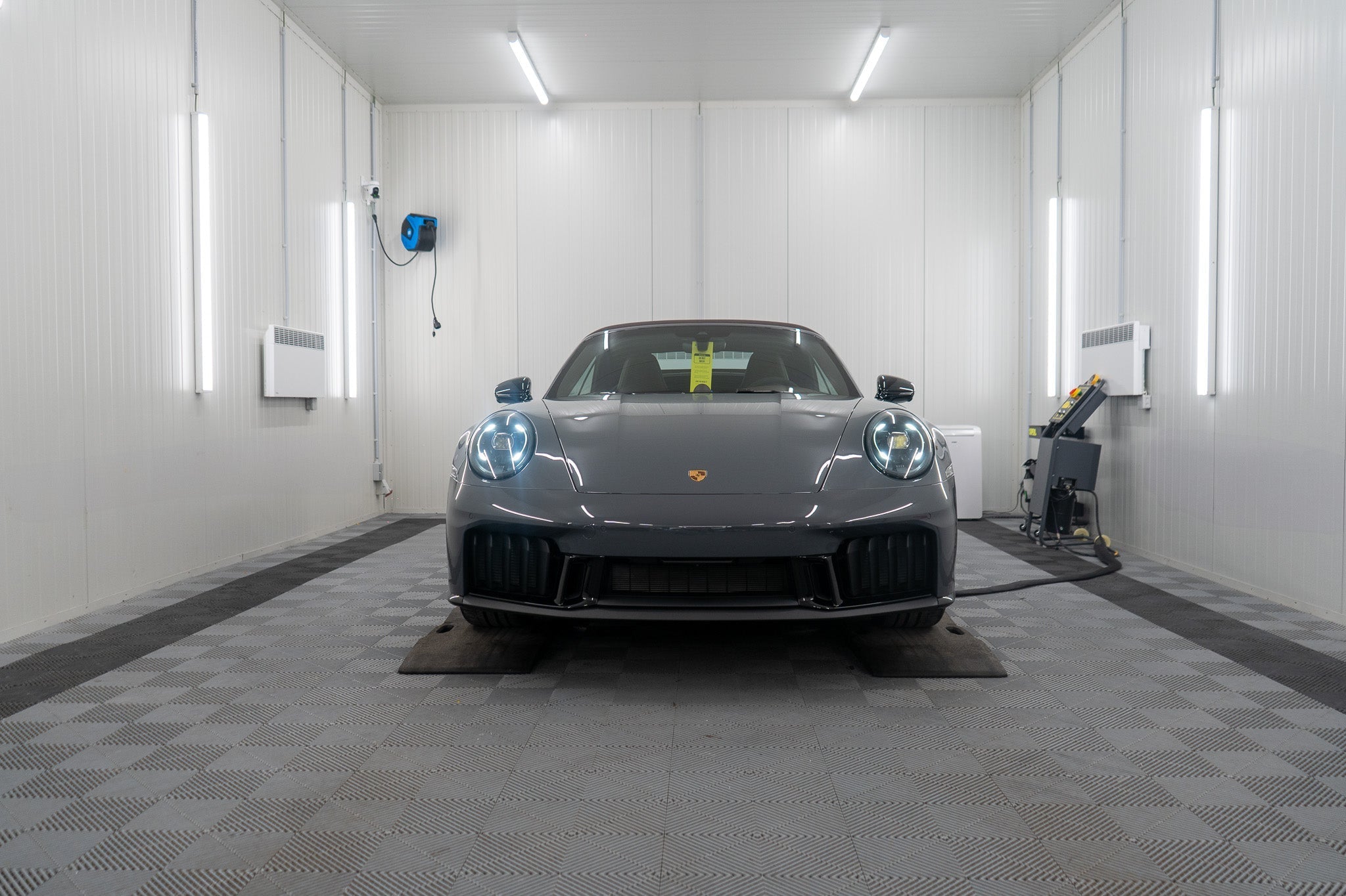 Protected from Day One: Porsche 911 GTS Cabrio at SUPERB.